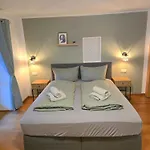 Lägenhet Gallery Garden *